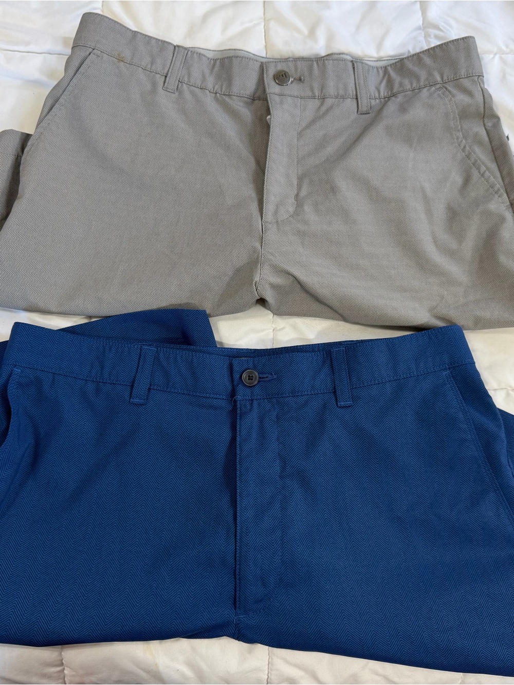 Bundle of 2 Adidas & PGA Men's Chino Shorts in Gray and Royal Blue Size 32